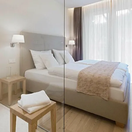 Holiday Falkensteiner Premiumappartements Edelweiss Rennweg Okt04039 Dyb Apartment *