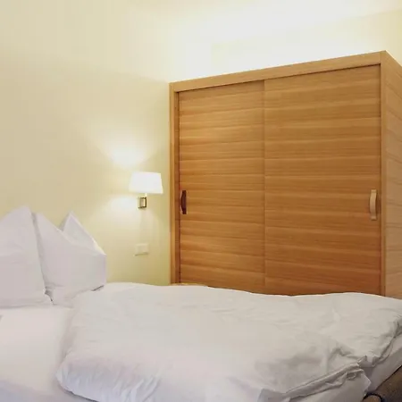 Holiday Falkensteiner Premiumappartements Edelweiss Rennweg Okt04039 Dyb Rennweg am Katschberg