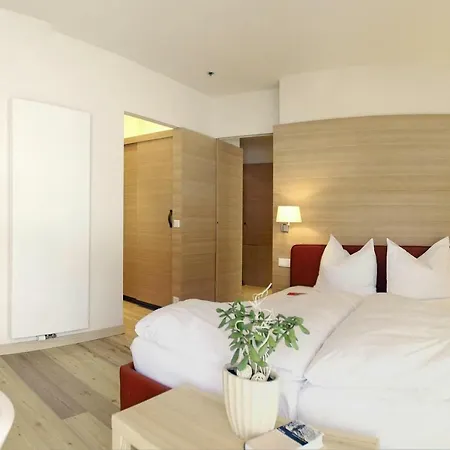 Holiday Falkensteiner Premiumappartements Edelweiss Rennweg Okt04039 Dyb * Rennweg am Katschberg