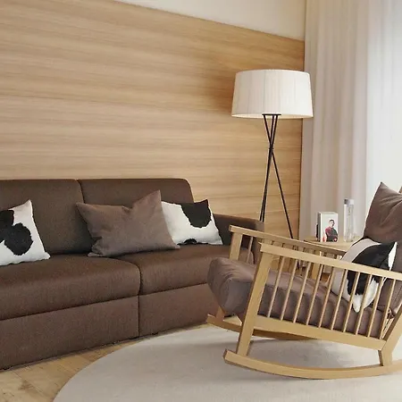Holiday Falkensteiner Premiumappartements Edelweiss Rennweg Okt04039 Dyb * Rennweg am Katschberg